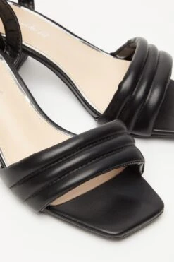 Wide Fit Black Block Heeled Sandals -Outlet Clothyne Store 00100033310 ZB