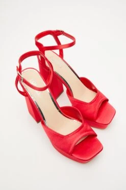 Red Satin Platform Heeled Sandals -Outlet Clothyne Store 00100034501 XS