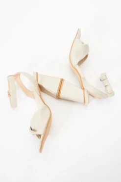 Nude Twist Front Block Heeled Sandals -Outlet Clothyne Store 00100036767 XS