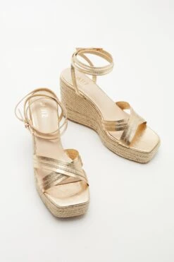 Gold Cross Strap Wedges 11 Gold Cross Strap Wedges -Outlet Clothyne Store 00100037272 XS
