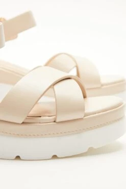 Nude Faux Leather Cross Strap Wedges -Outlet Clothyne Store 00100037334 ZB
