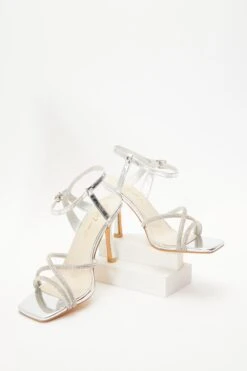 Wide Fit Silver Metallic Heeled Sandals -Outlet Clothyne Store 00100037651 XS