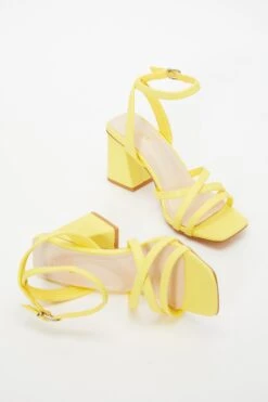 Yellow Cross Strap Block Heeled Sandals -Outlet Clothyne Store 00100037981 XS