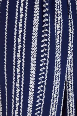 Navy Stripe Print Culotte Jumpsuit 13 Navy Stripe Print Culotte Jumpsuit -Outlet Clothyne Store 00100038623 ZS