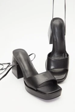 Black Lace Up Platform Heeled Sandal -Outlet Clothyne Store 00100039312 XS